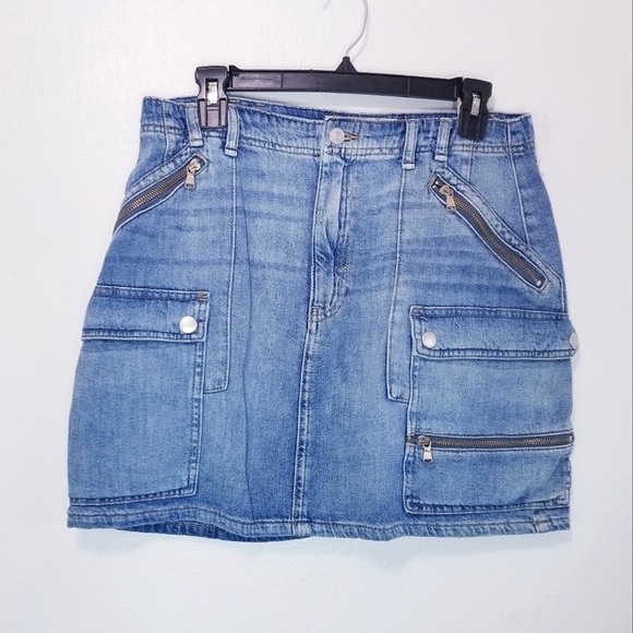 Free People | Pocket Denim Skirt, size 31 - Picture 2 of 7